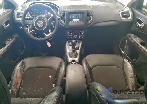 2019 Jeep Compass Latitude z USA, uszkodzony, nr VIN 3C4NJDBB7KT697181